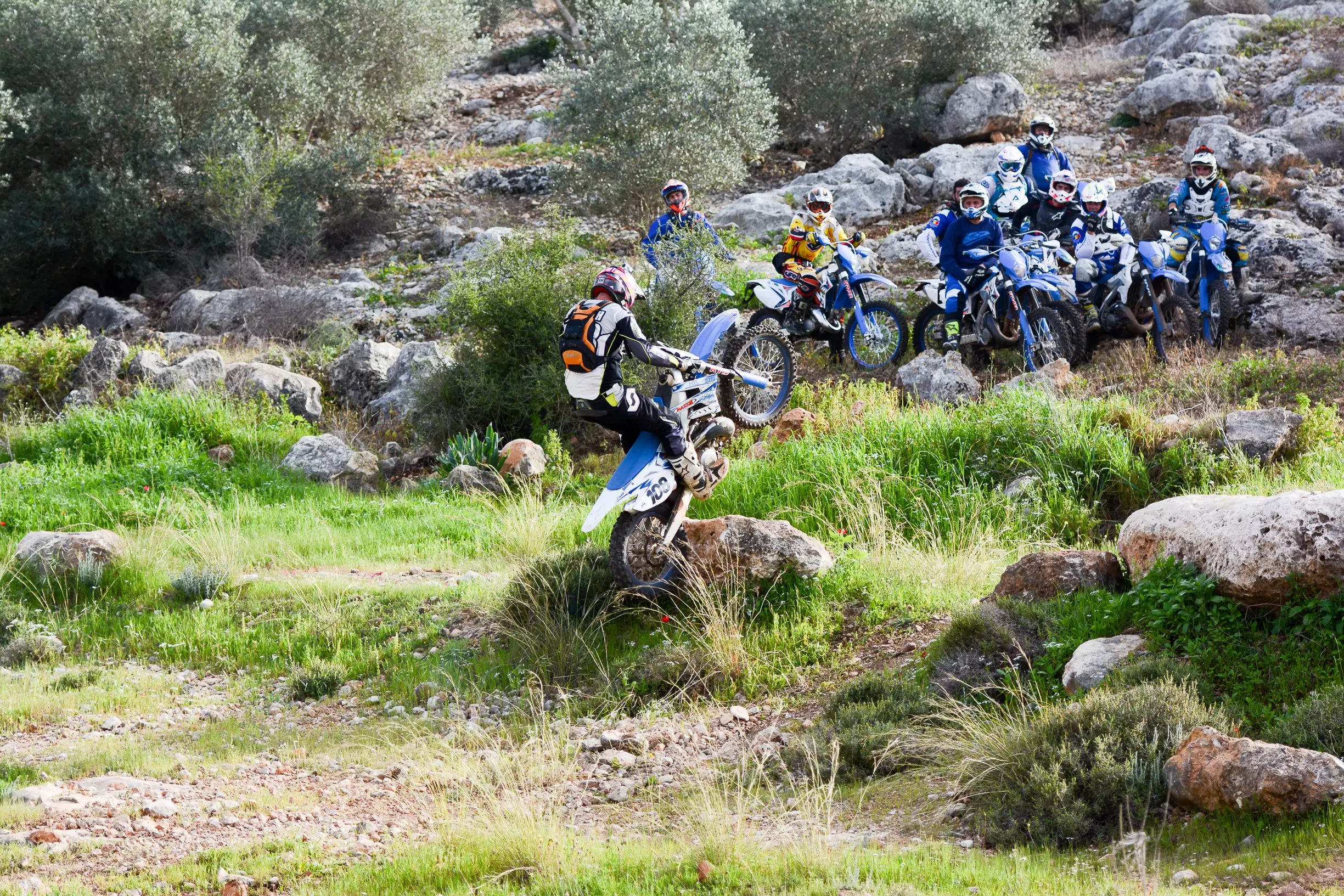 הדרכת רכיבהת אנדורו עם TM רייסינג קורי נמט