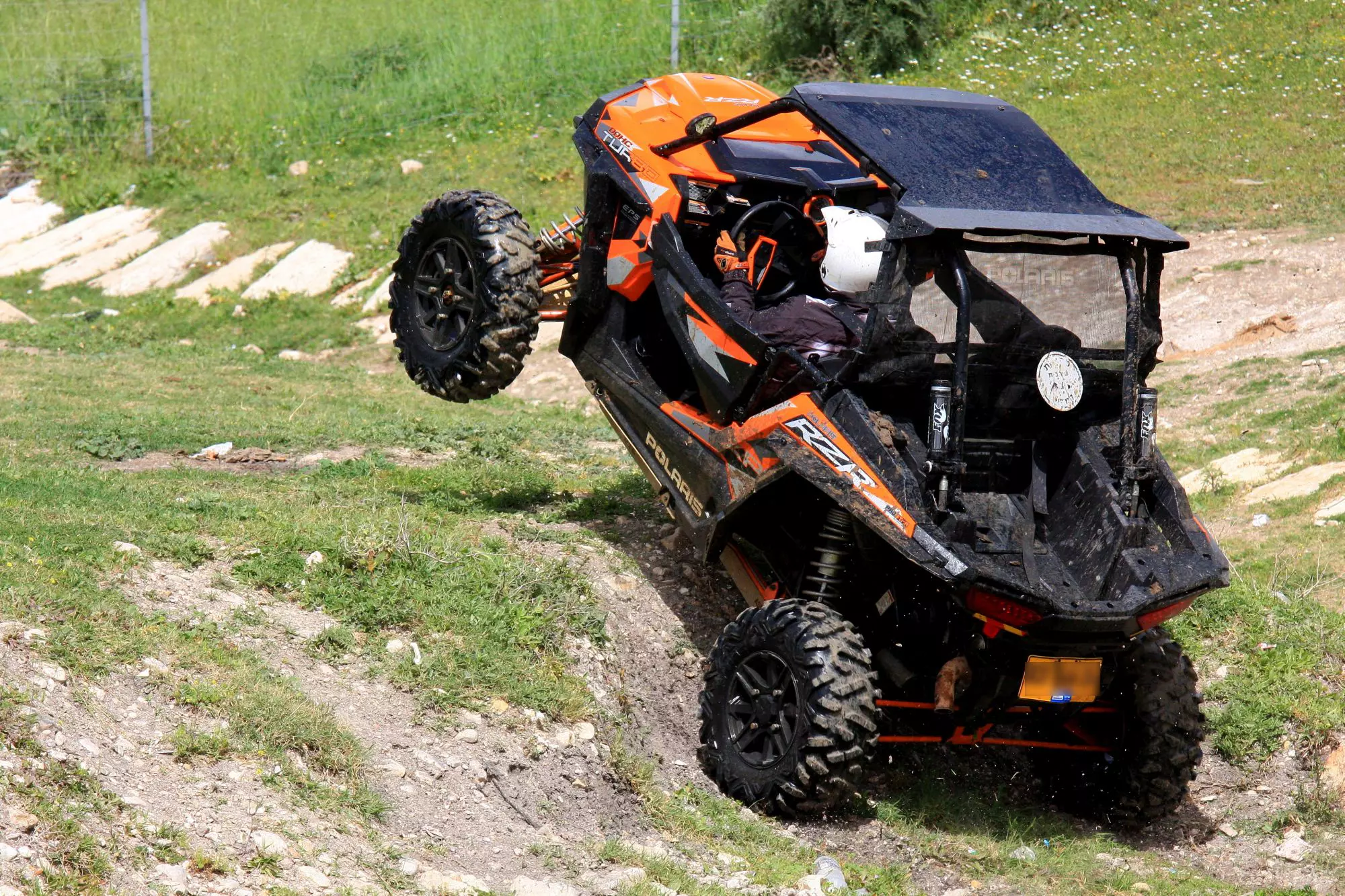 מבחן RZR  טורבו