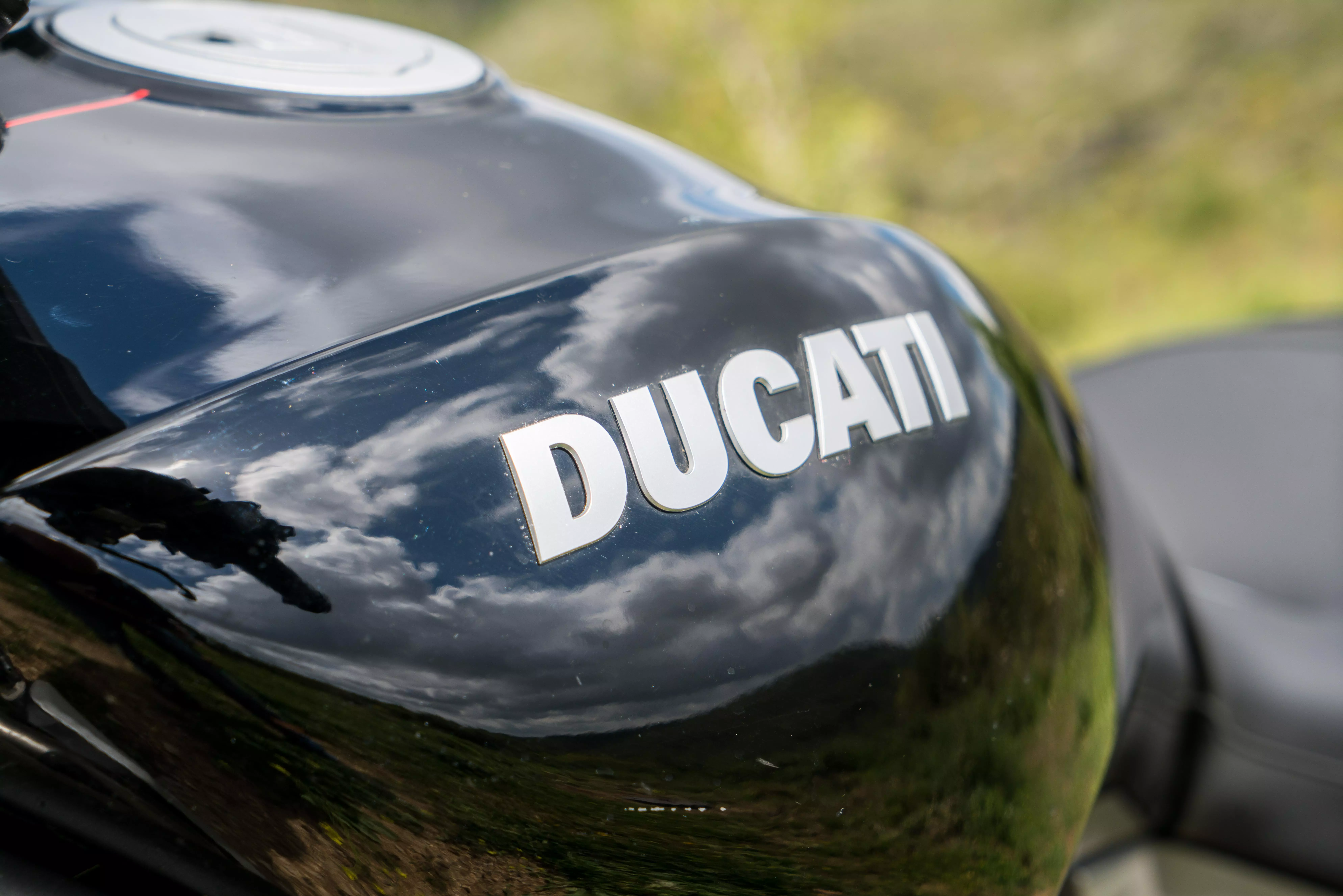 מבחן אופנוע דוקאטי X דיאבל S 1300. מרץ 2016
