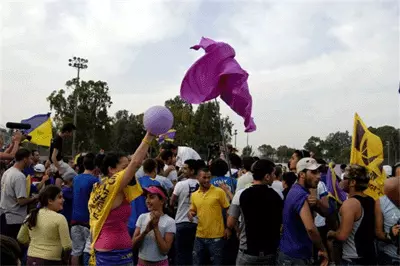 נחוצה בנייה מחודשת של מחנה האוהדים