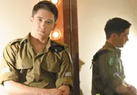 לא אוהב להתגלח. רב"ט תום אבני