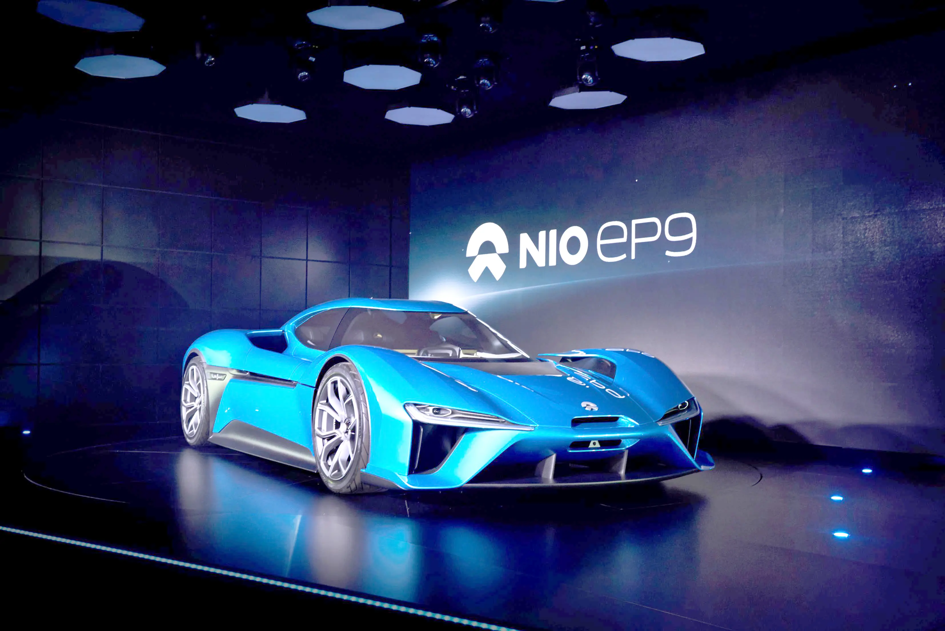 NIOEP9. מכונית העל החשמלית המהירה בעולם