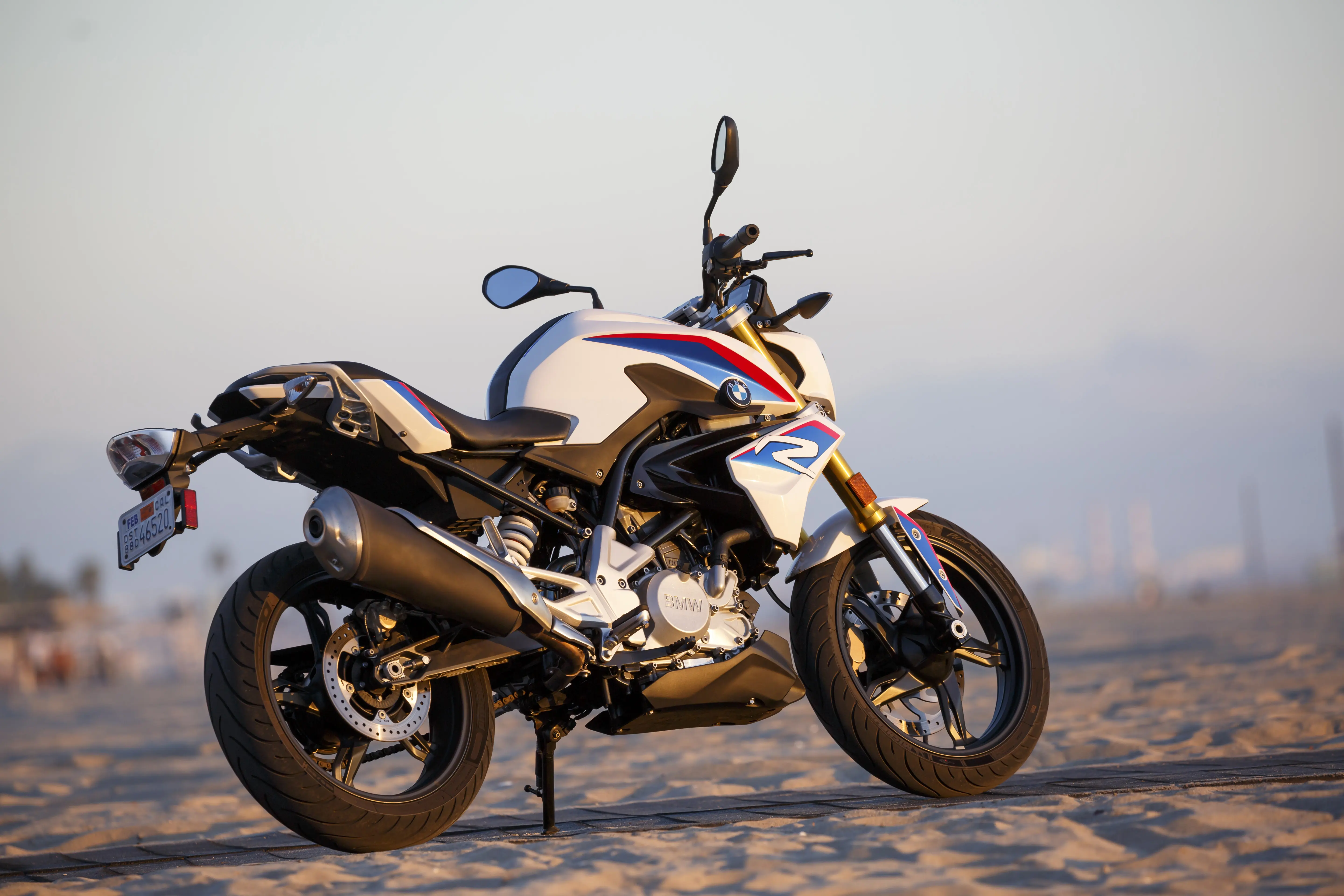 BMW G310R במבחן דרכים