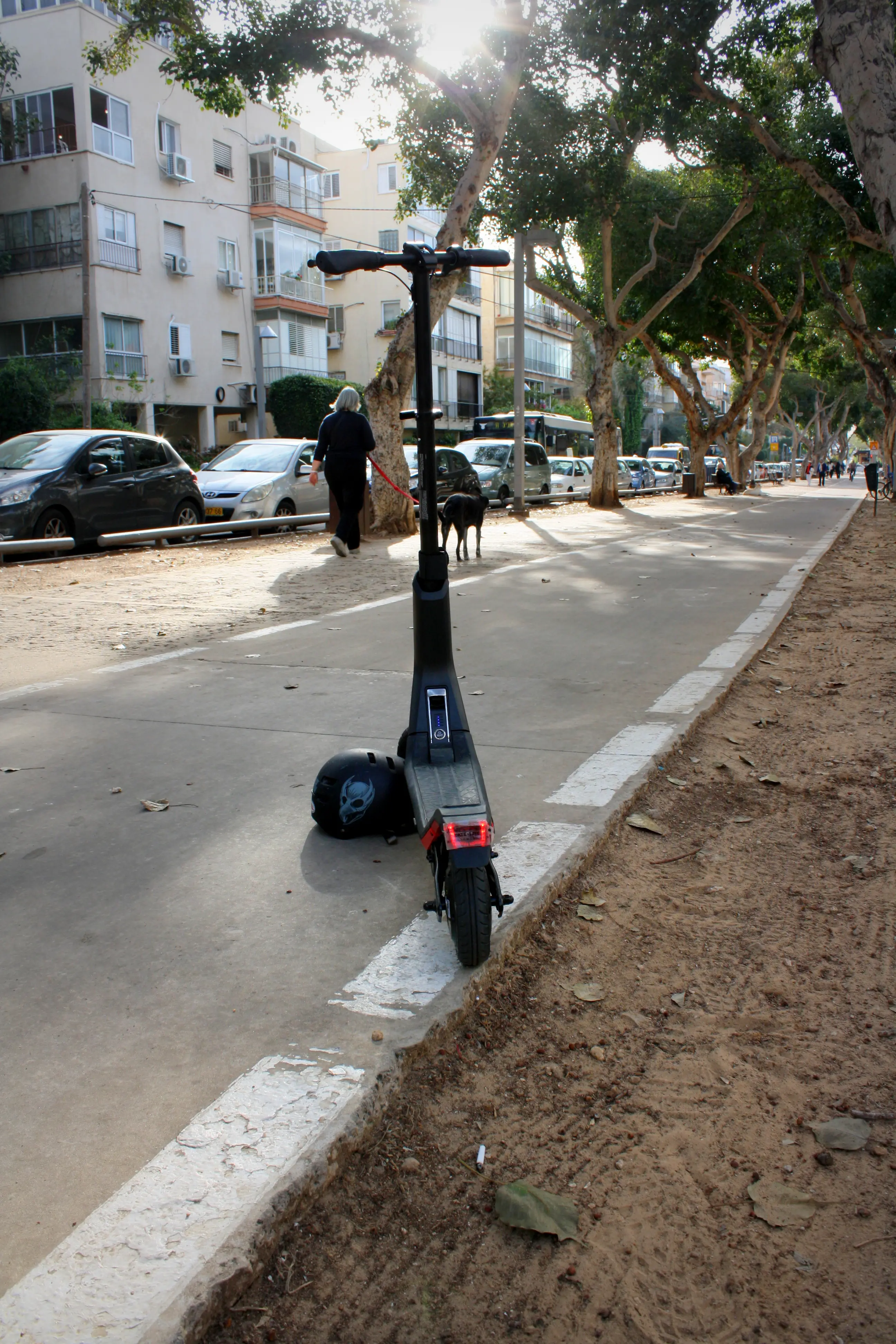 קורקינט חשמלי לעומת זאת לא ייחשב ככלי רכב מנועי