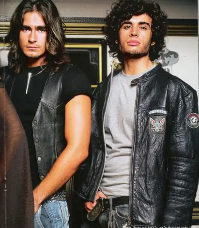 מצטלם לאופנת וואלה ולא וואלה!