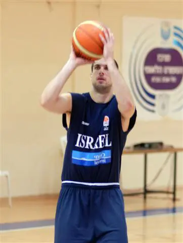 ה-NBA יישאר בינתיים בגדר חלום. הלפרין