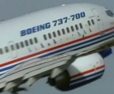 בואינג 737700