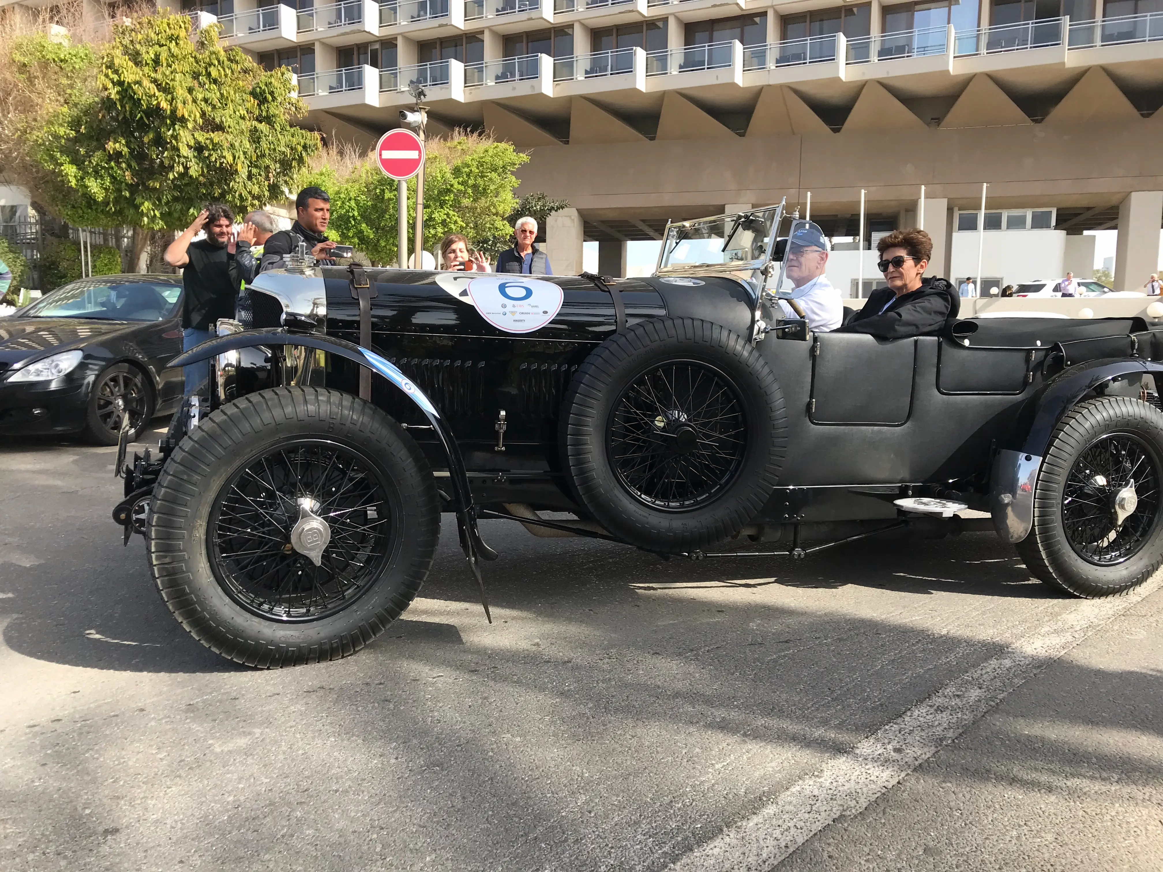 בנטלי, גם אז מכונה ענקית ומדהימה