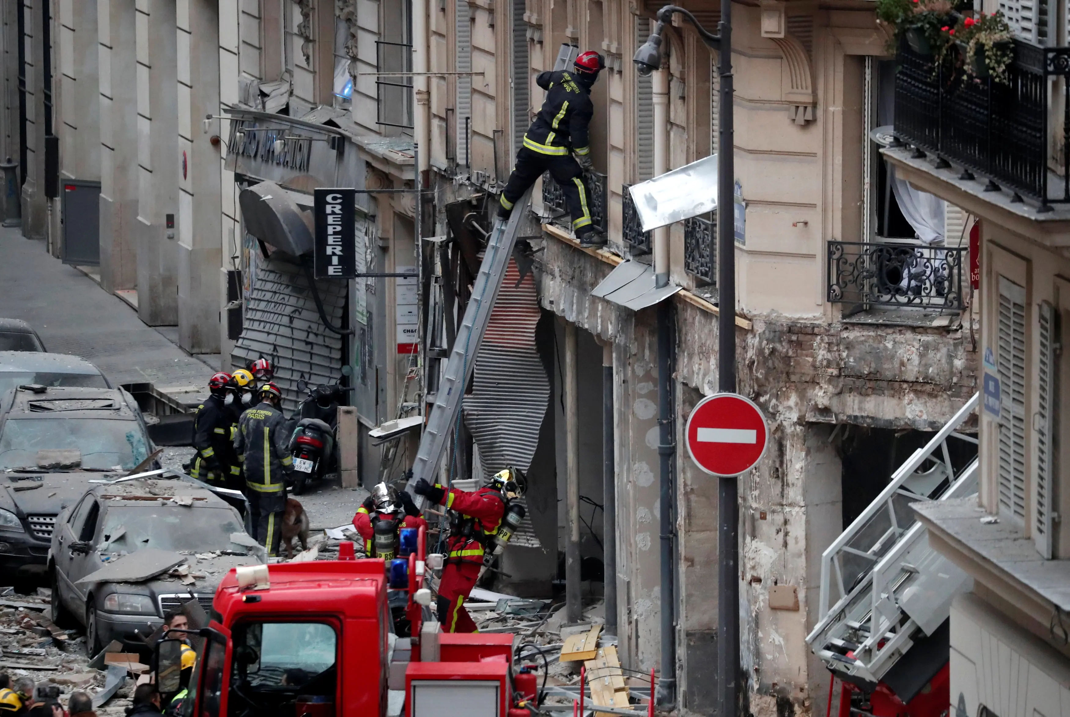 פיצוץ גז במאפייה ברובע ה-9 בפריז