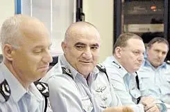 תודה, אבל לא תודה. קראדי