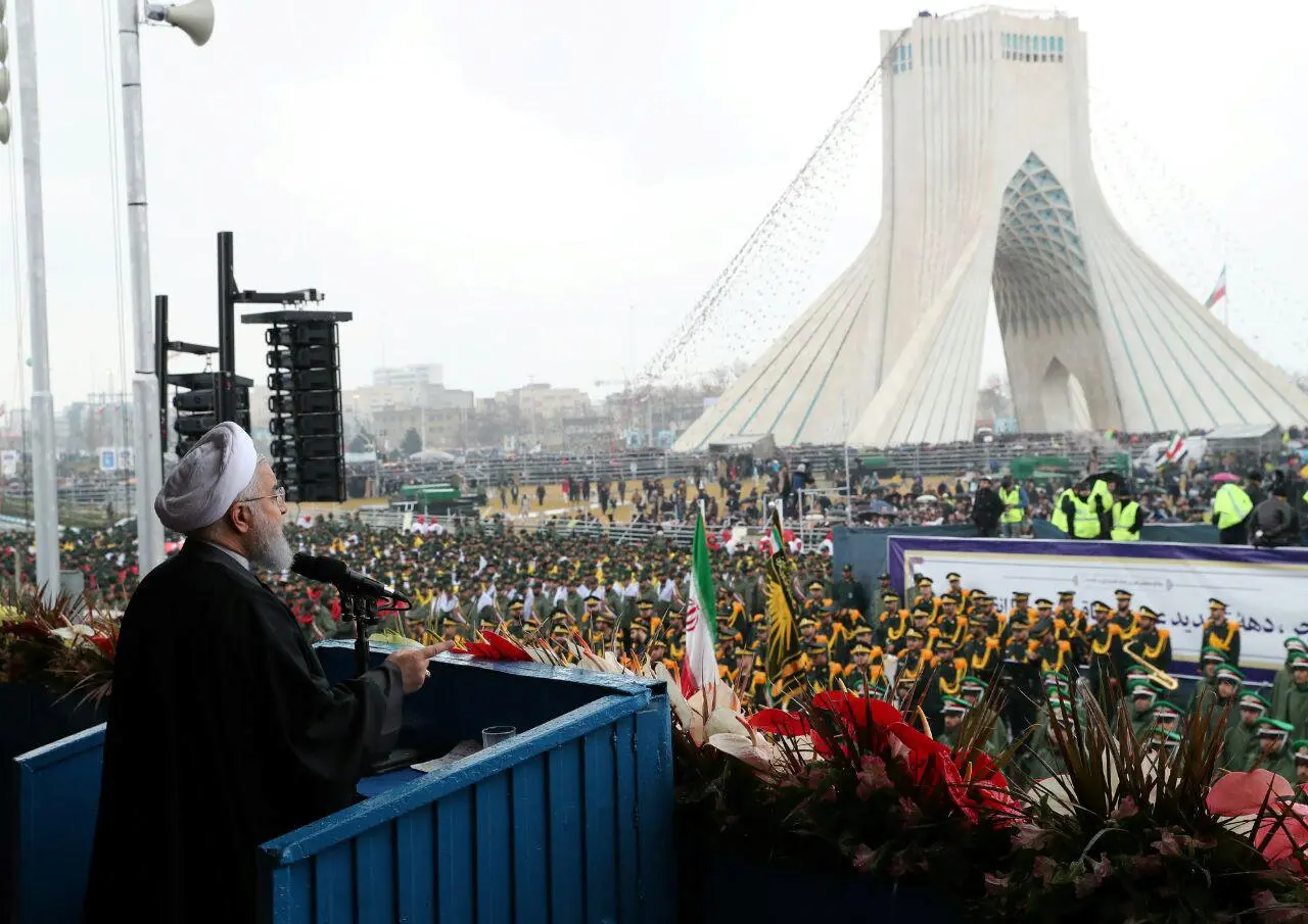 נשיא איראן רוחאני בעצרת בטהראן לרגל המהפכה האסלאמית, 11 בפברואר 2019