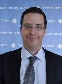 "מי מבטיח לנו שמהערכת החיסונית שלנו לא תתקוף את הלב החדש הזה". פרופ' ארבל