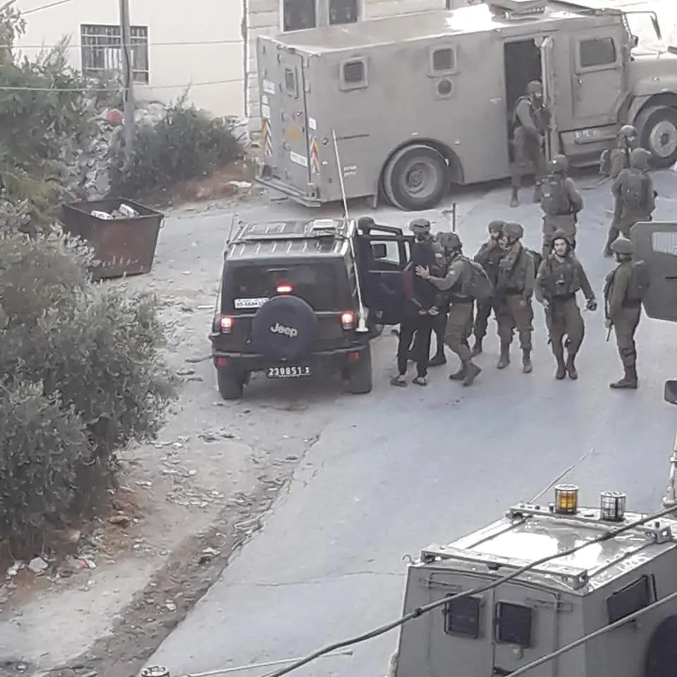מעצר פלסטיני בכפר בית כאחיל הסמוך לחברון בחשד למעורבות ברצח דביר שורק בגוש עציון, 10 אוגוסט 2019