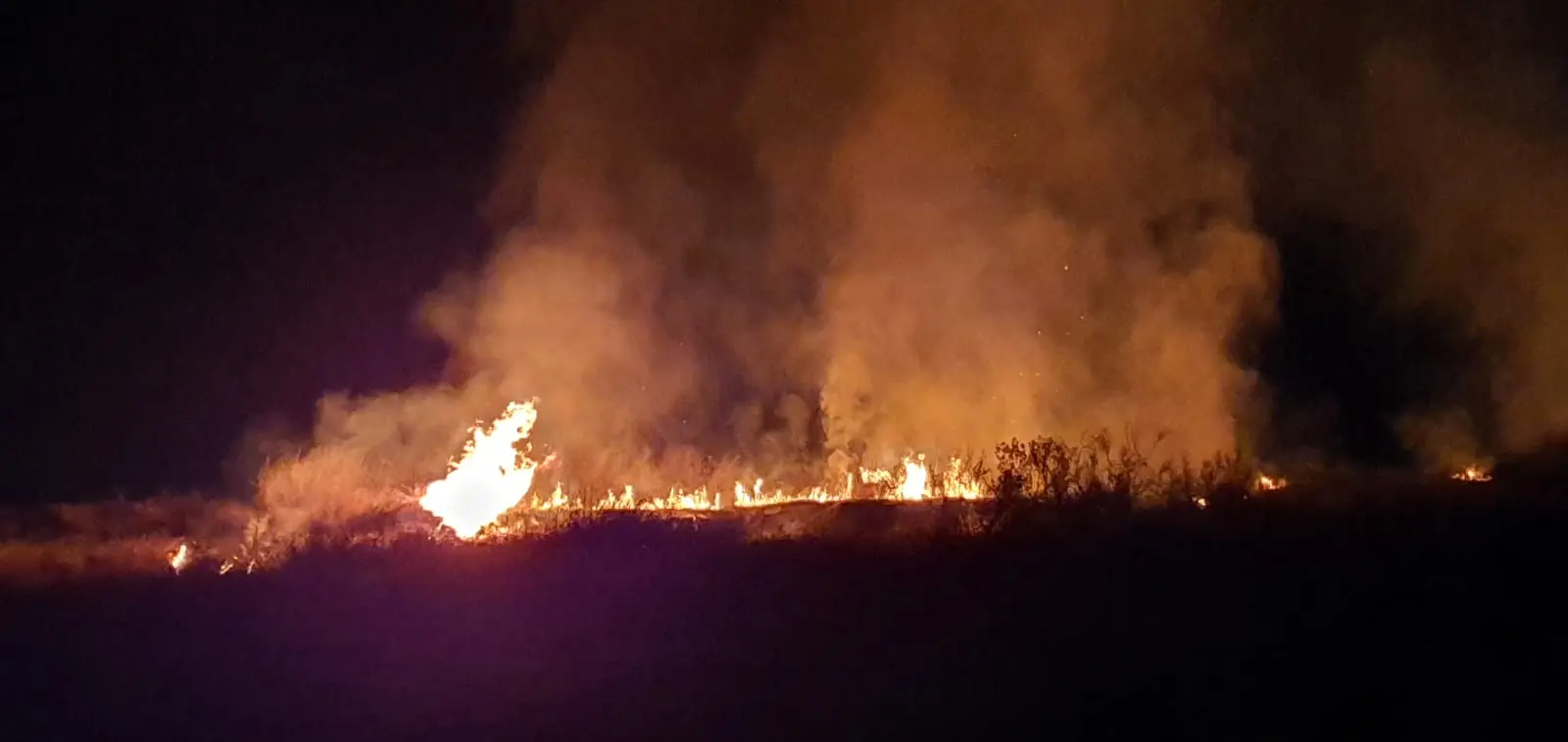 שריפה בשטח פתוח בשדרות כתוצאה מנפילת רקטה בשטח פתוח. 06 בספטמבר 2019