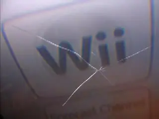 Wii שוברת טלויזיה... ואת סוני