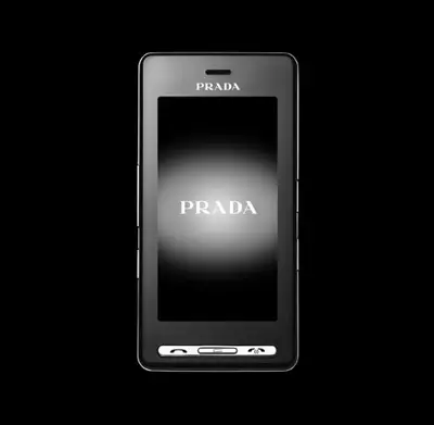 LG Prada: יפהפה. מעוצב. דומה לאייפון. לא בארץ