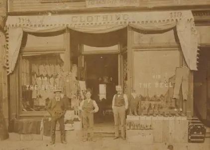 חנות הבגדים של בן סטון בהיבינג, תחילת המאה ה-20