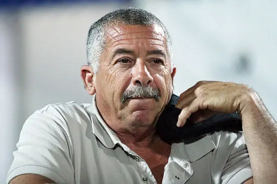 הגן על השוטרים, אוהדי בית"ר לא ראו את זה בעין יפה. ארזי