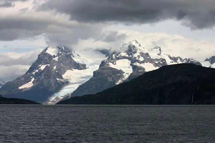התמוטטות לוח הקרח הצפון אמריקאי גרמה לעליית מי הים ב-1.4 מטר