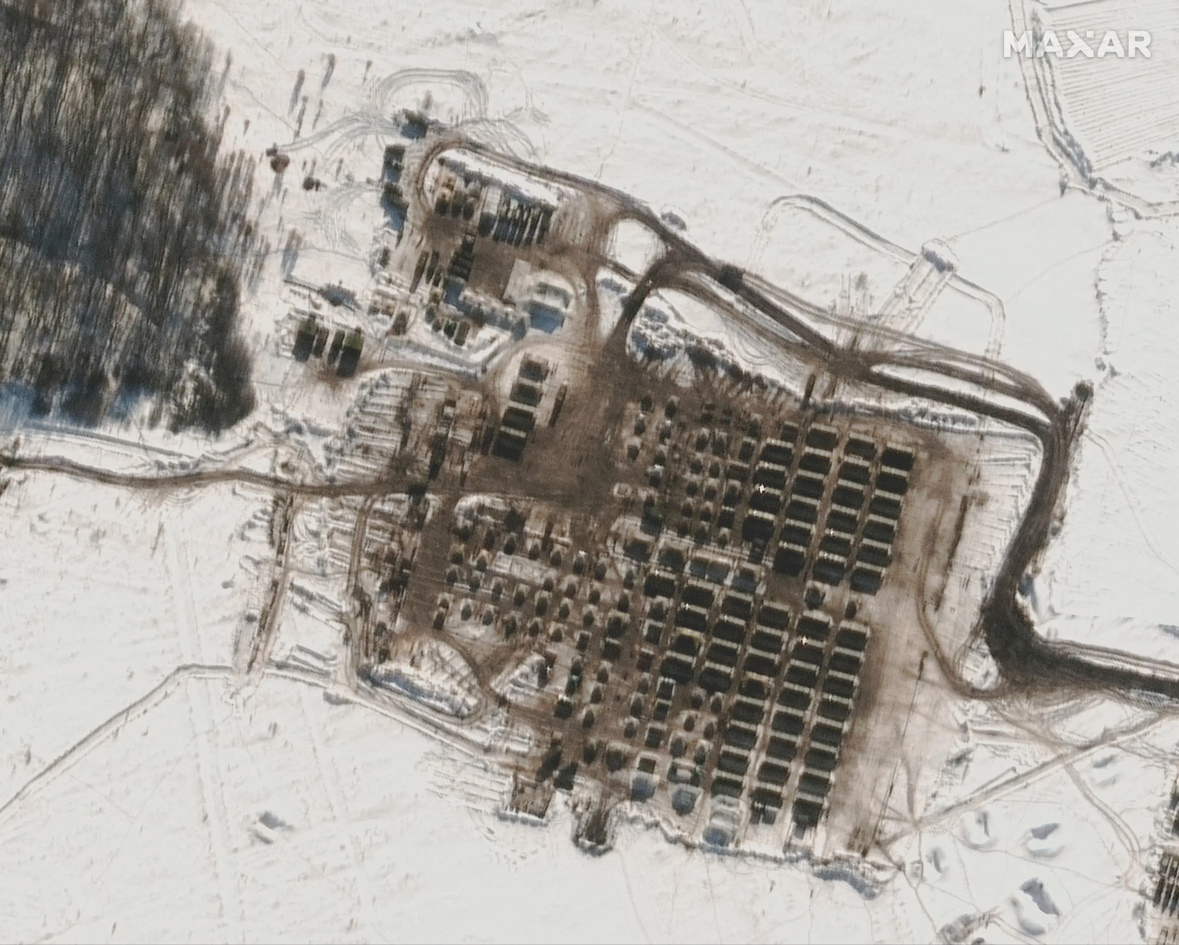 תמונות לוויין של כוחות רוסיים לפני הפלישה לאוקראינה