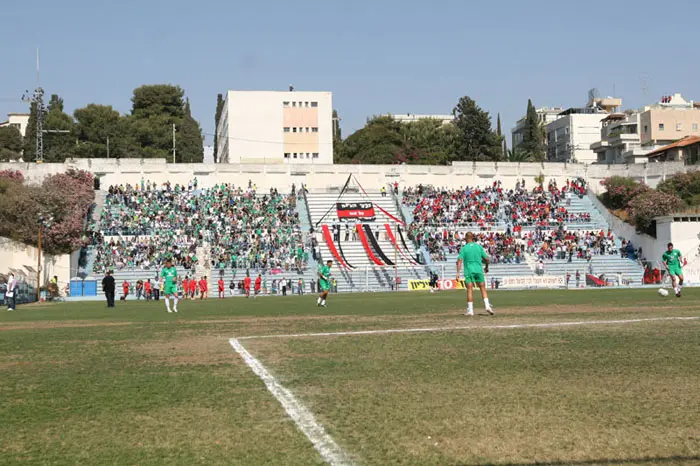 הפועל רמת גן תיאלץ להיפרד. מגרש המכתש בגבעתיים