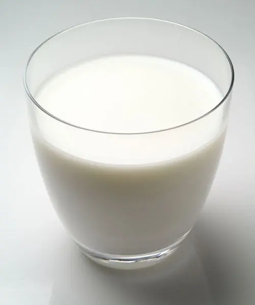 תושב ארצות הברית צורך כ-210 ליטר חלב בשנה