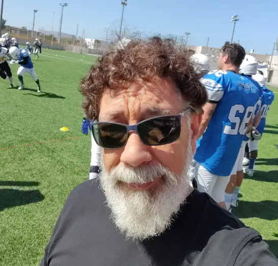 הפיזיותרפיסט של הפועל ת"א, אוסקר ספדי