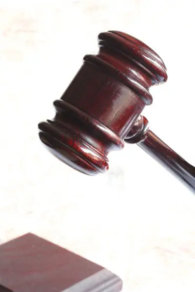"התנהלות המדינה פוגעת בתחושת הצדק", קבע השופט שלמה בנג'ו