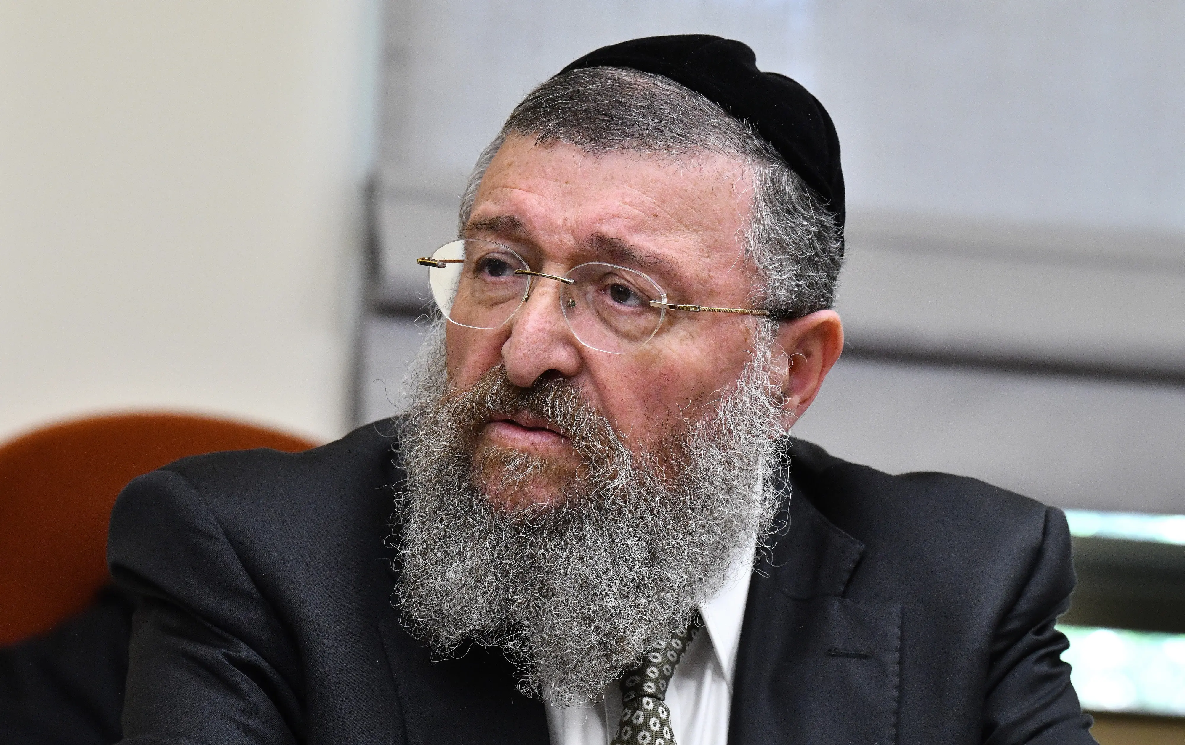 שר העבודה, יואב בן צור
