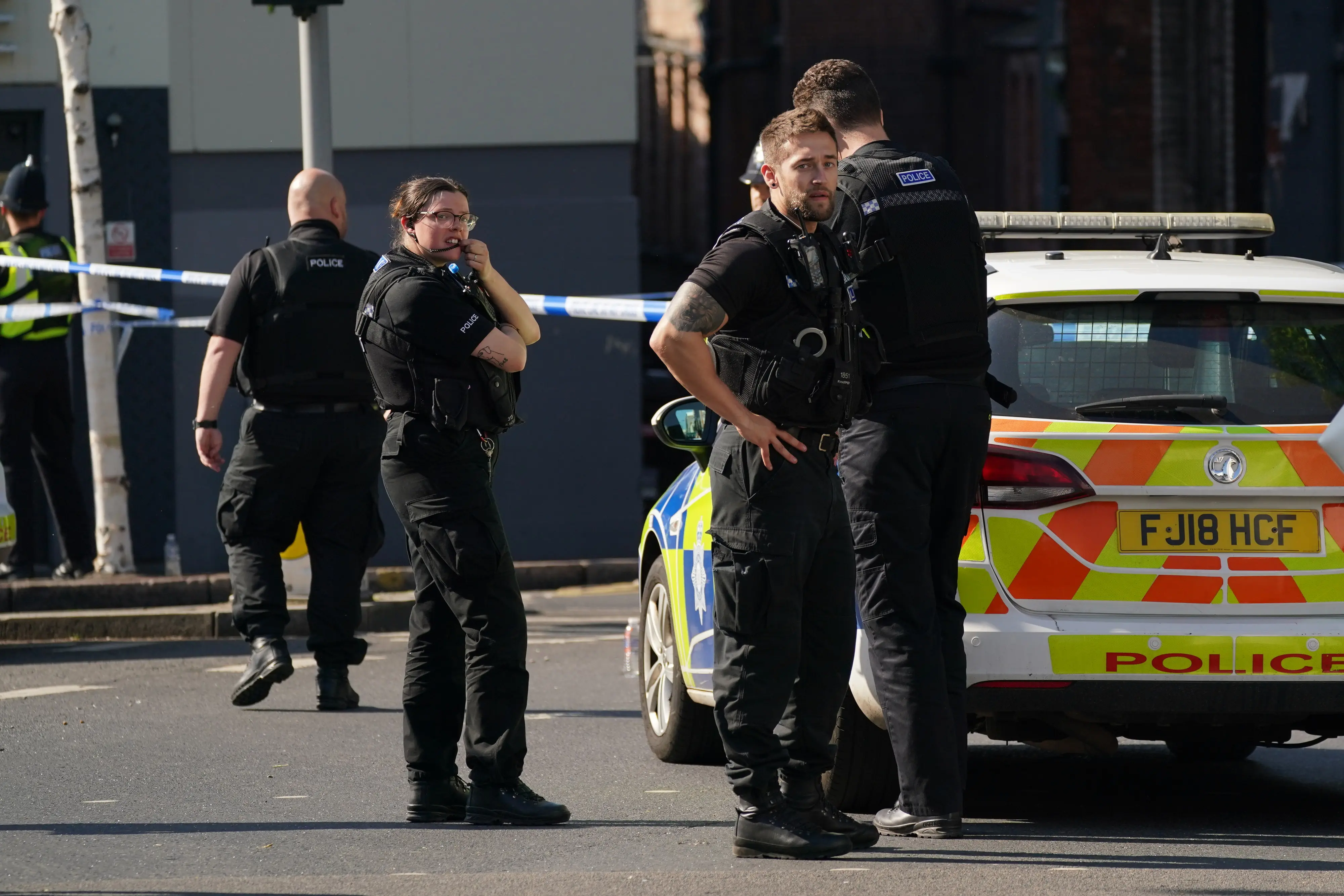 שוטרים באחת מזירות הרצח בנוטינגהאם, בריטניה, 13 ביוני 2023