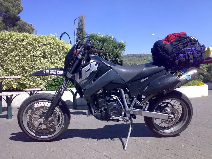 KTM 640
