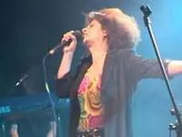 טומי - קאבר מבוצע על ידי שרי