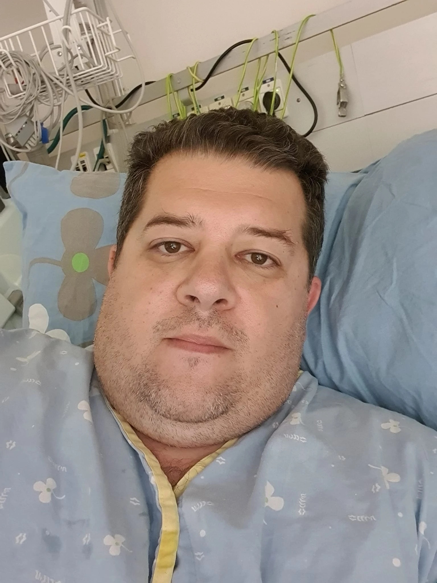 חבר המועצה אנדי קליימן בבית החולים