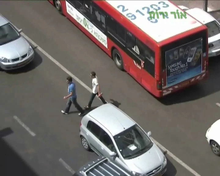 אור ירוק הולכי רגל