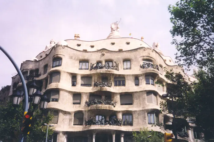בית בעיצובו של גאודי בברצלונה