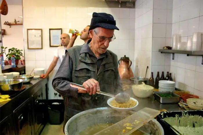 אבו חסן והעיסה המהוללת