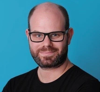 עומר רבינוביץ'/