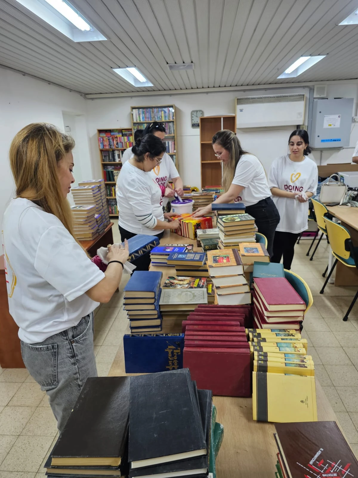 מציינים את יום המעשים הטובים