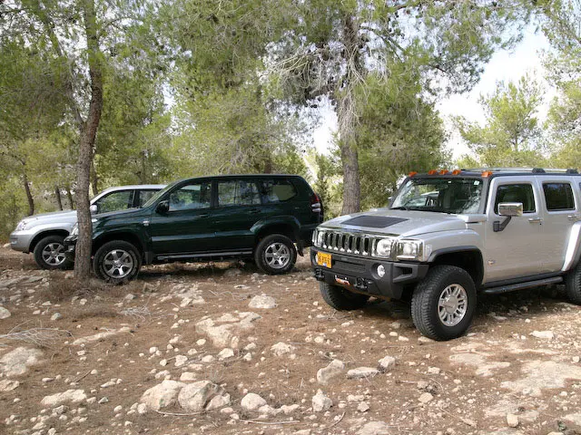 מבחן שטח השוואתי האמר H3 טויוטה לנד קרוזר מיצובישי פאג'רו