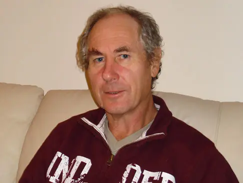 את ג'ון דרווין, אנגלי שנעלם במרץ 2002 וחזר במפתיע בדצמבר 2007