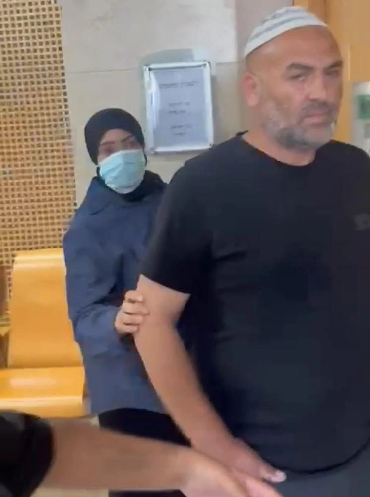 אבו עראר ובעלה בבית המשפט