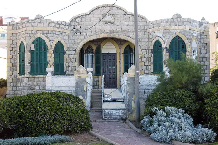 מבנה בשכונת בת גלים בחיפה