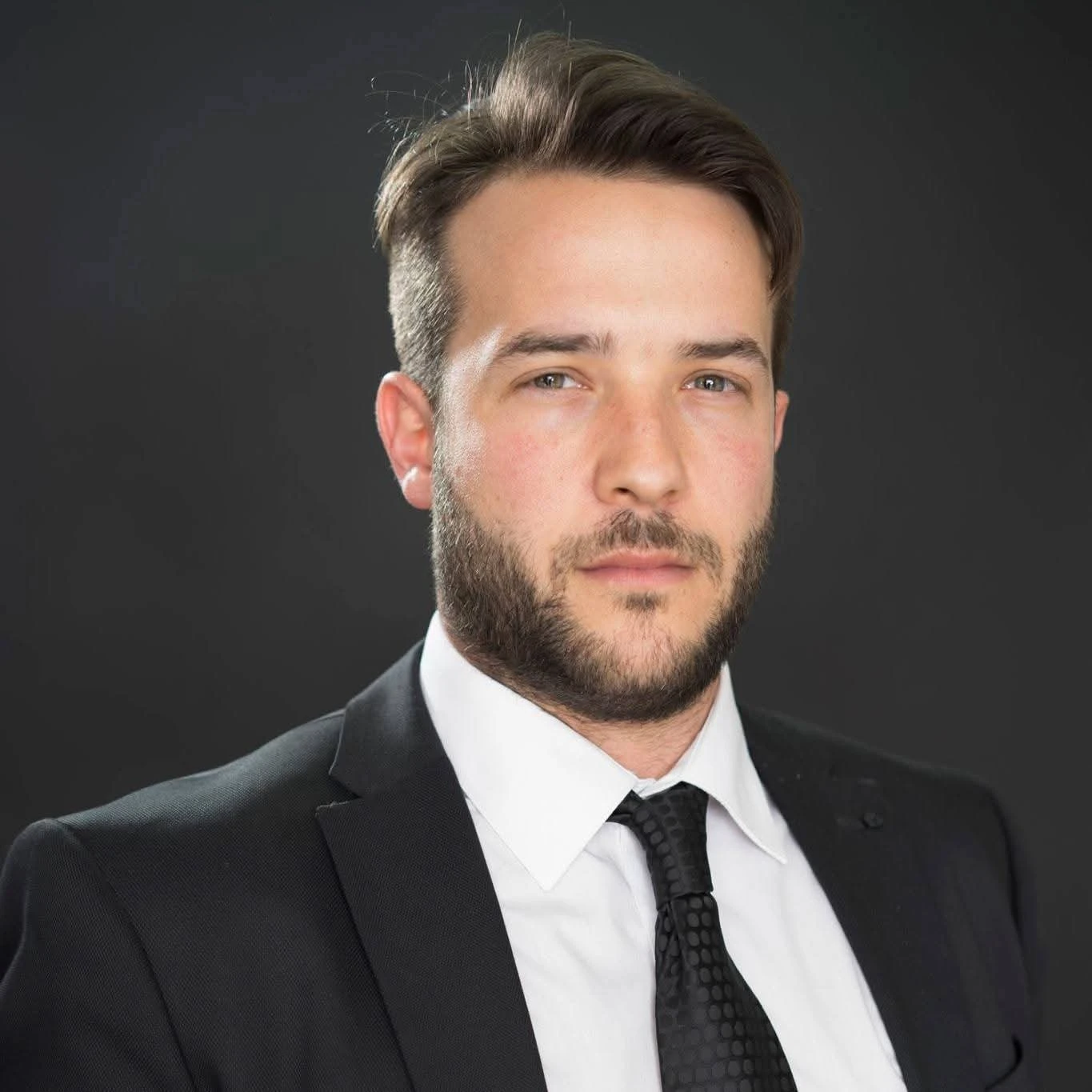 עו״ד דין כוכבי