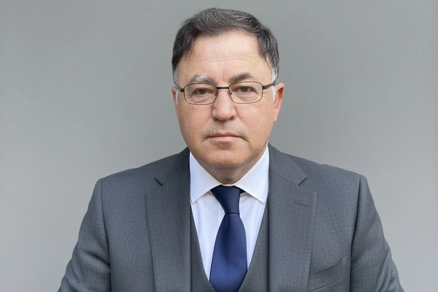 עורך דינו של בעל הרכב, יוסי זילברברג