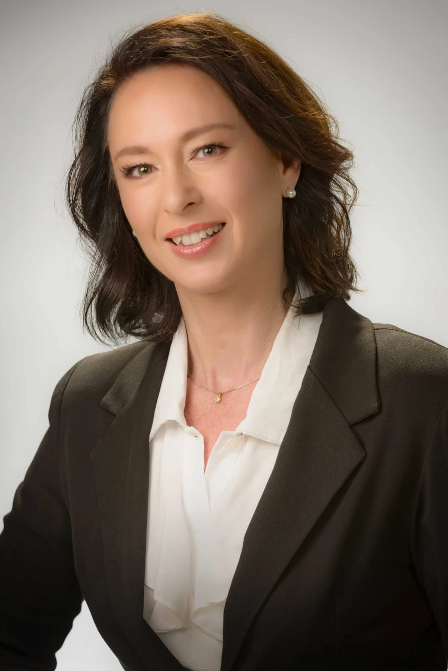 עו"ד עינת כרמי-ברק, שותפה וראש מחלקת דיני עבודה במשרד עמית, פולק, מטלון ושות'.