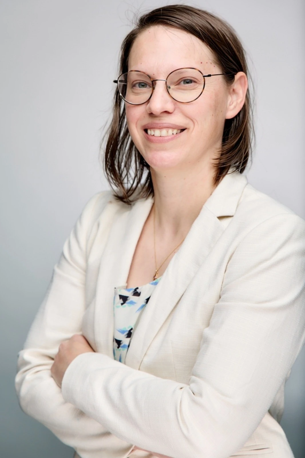 ד"ר ענבל מעין.