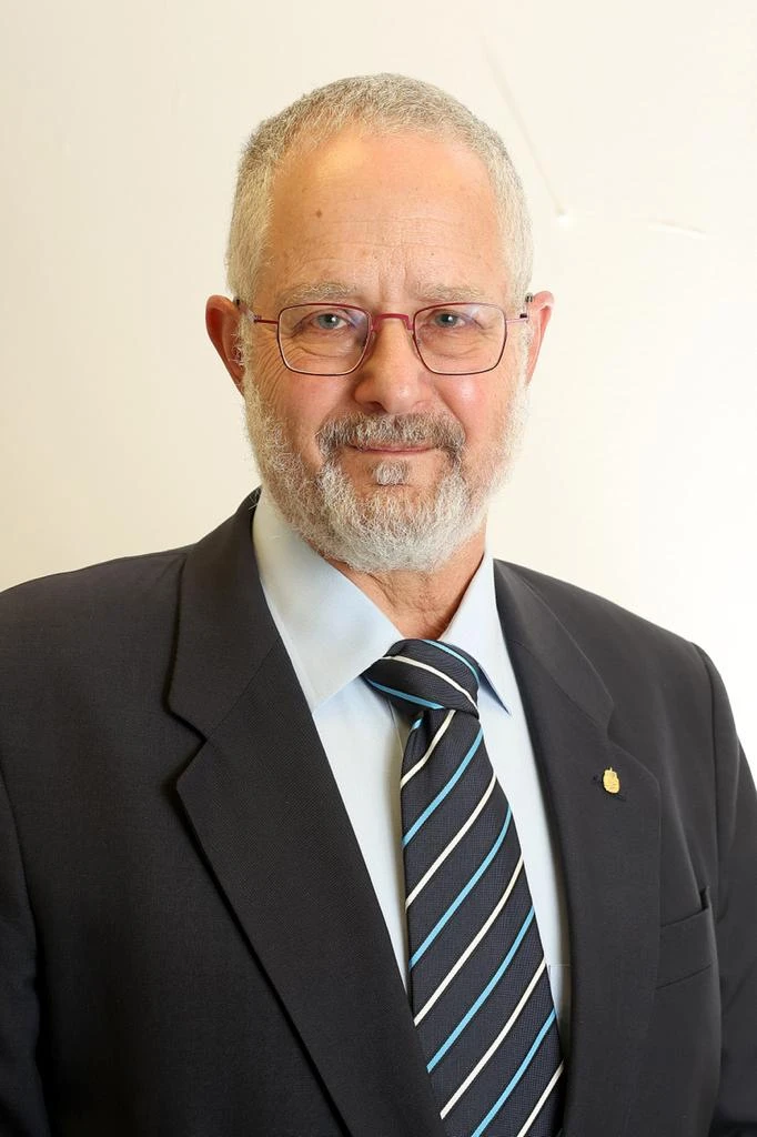 מנסח הפנייה יושב ראש ארגון רופאי המדינה, ד"ר זאב פלדמן