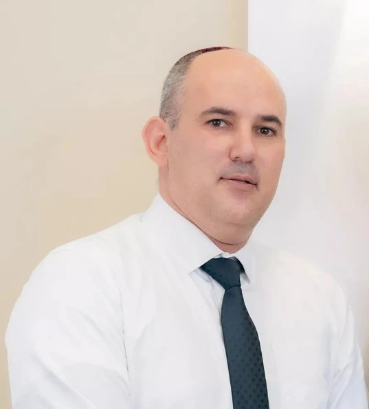 עו"ד ניצן הראל