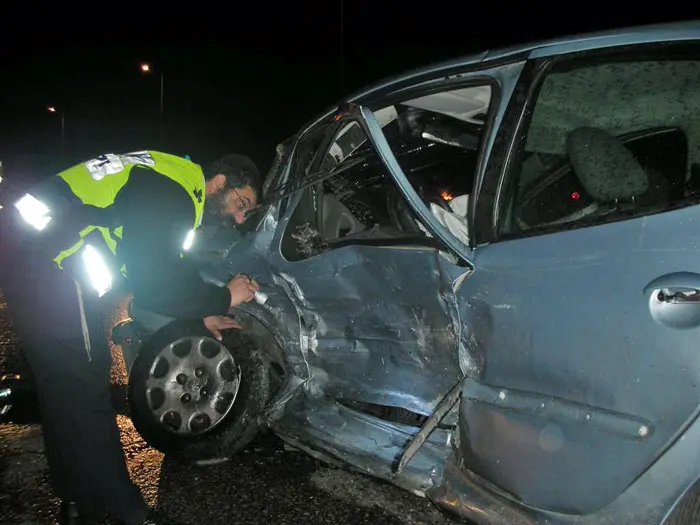 זירת התאונה. מחקירת ראשונית עולה כי הנהג שנהרג לא היה חגור בחגורת בטיחות