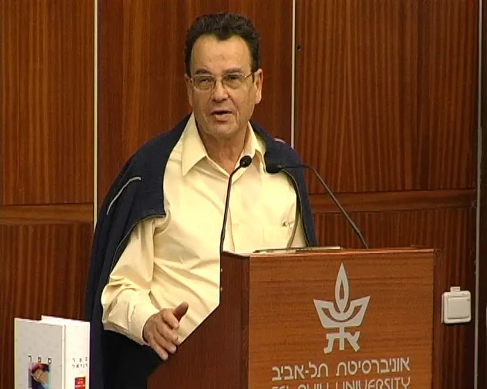האם שר המשפטים חותר תחת ערכי הדמוקרטיה הבסיסיים ומסכן את המוסד שמגן על זכויותינו? שר המשפטים פרידמן
